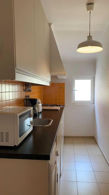 Two Bedroom Apt In Historic Location! Close To The River Lisbon Bagian luar foto