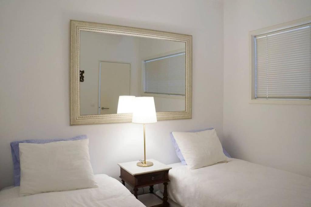 Two Bedroom Apt In Historic Location! Close To The River Lisbon Bagian luar foto